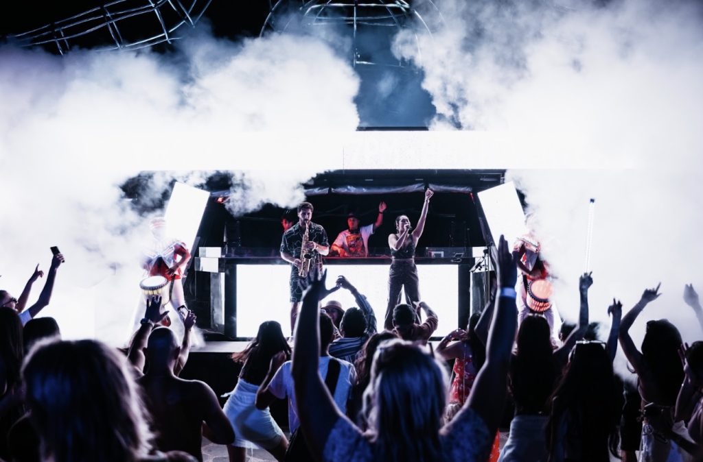 DJ Party scene at Luna Beach Club Bali.